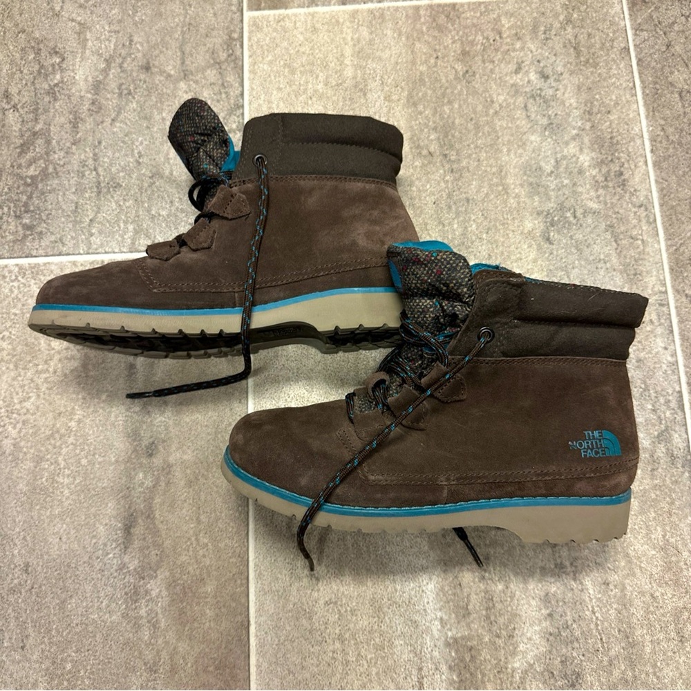 Ladies North Face Insulated Ankle Boots 6 1/2